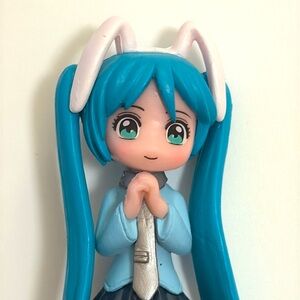 💙Blue Anime Character Figurine